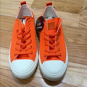 Bright Orange Converse Mens size 8 new